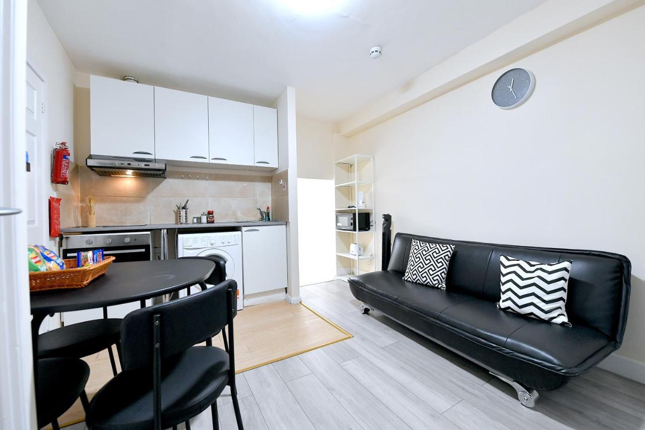 City Apartments Near Seven Sisters ลอนดอน ภายนอก รูปภาพ