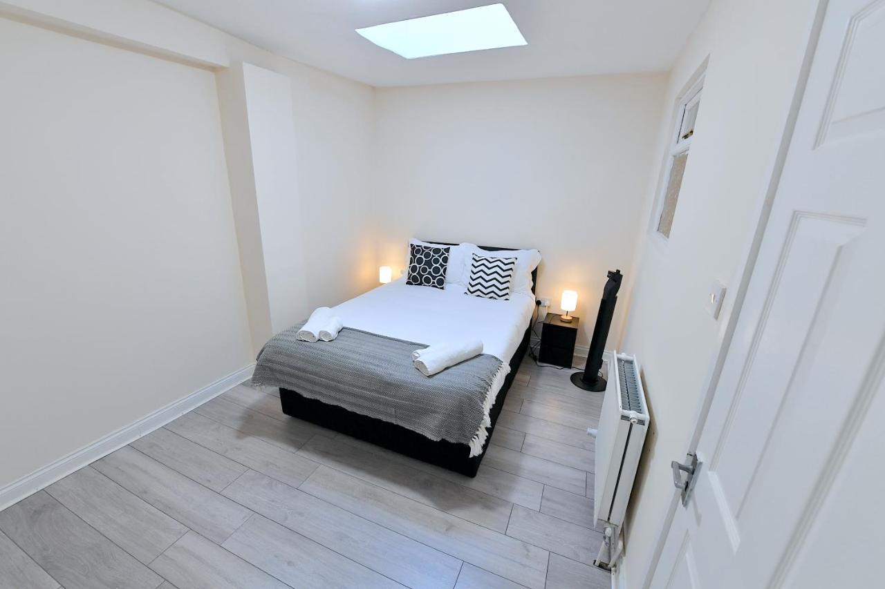 City Apartments Near Seven Sisters ลอนดอน ภายนอก รูปภาพ