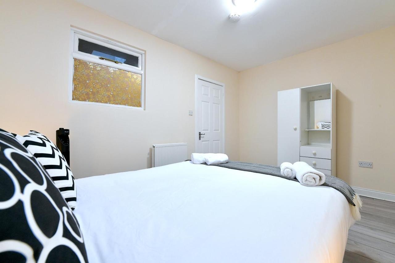 City Apartments Near Seven Sisters ลอนดอน ภายนอก รูปภาพ