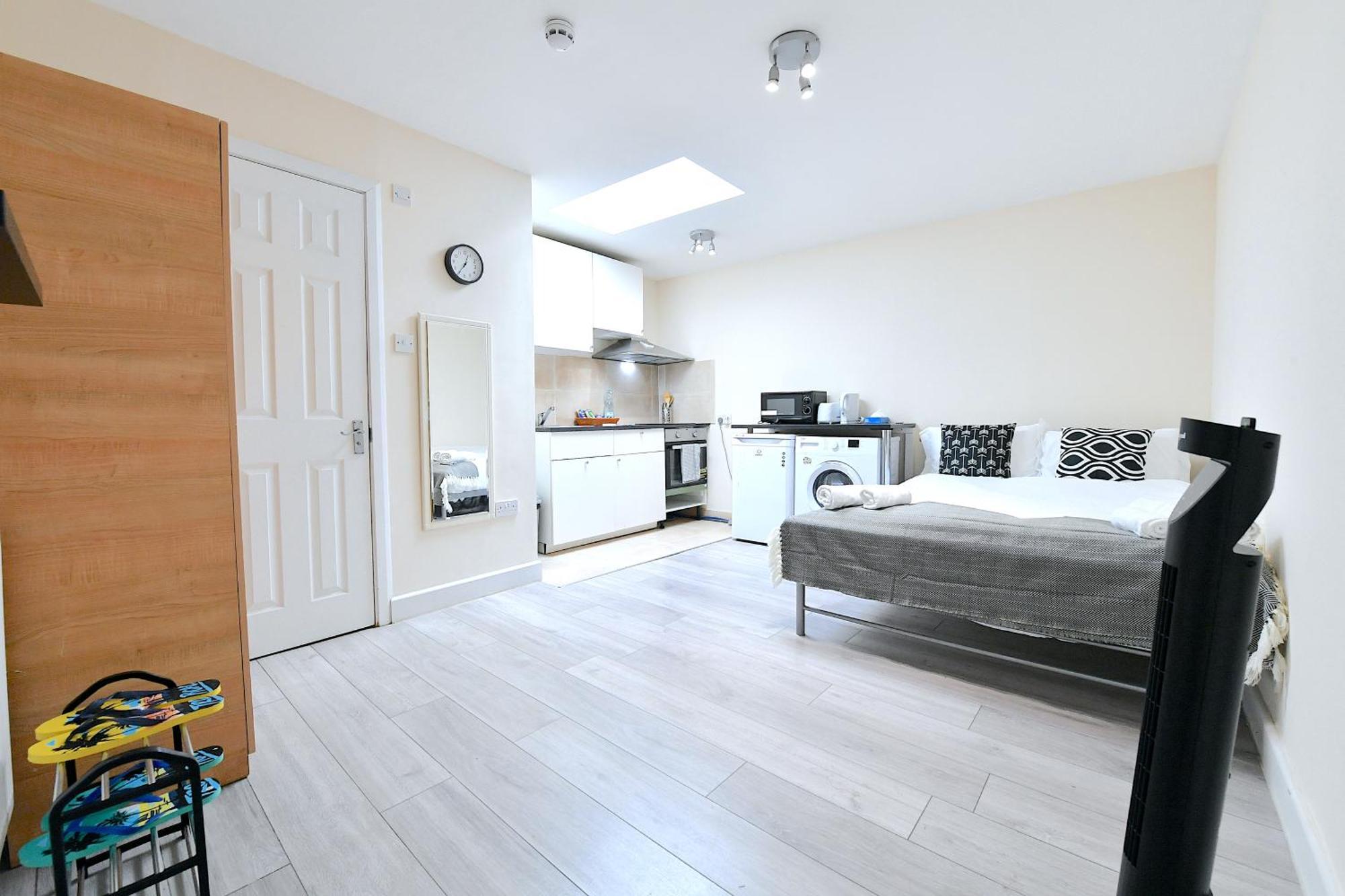 City Apartments Near Seven Sisters ลอนดอน ภายนอก รูปภาพ